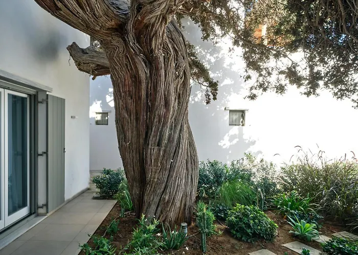 Private Luxury Scarlet Beachfront Villa, Molos, Paros Willa Molos (Paros)