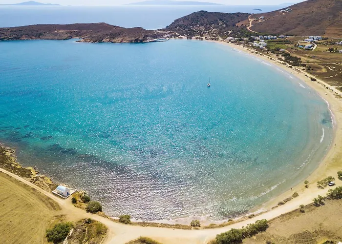 Willa Private Luxury Scarlet Beachfront Villa, Molos, Paros Molos (Paros)