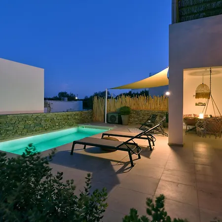 Private Luxury Scarlet Beachfront Villa, Molos, Paros 别墅 莫罗斯帕罗