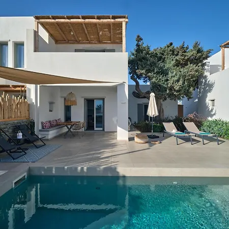 Private Luxury Scarlet Beachfront Villa, Molos, Paros Villa