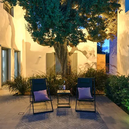 Private Luxury Scarlet Beachfront Villa, Molos, Paros * 莫罗斯帕罗