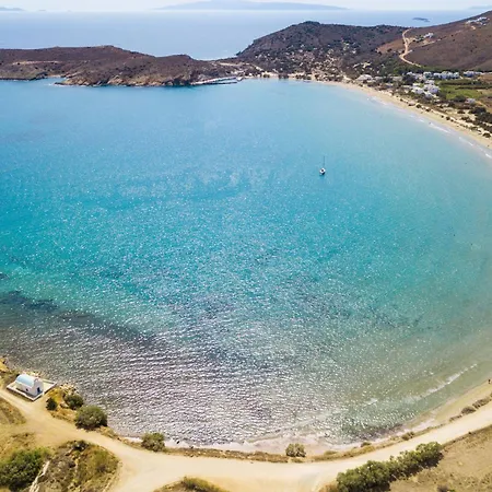 Villa Private Luxury Scarlet Beachfront Villa, Molos, Paros Molos (Paros)