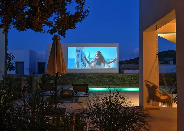 别墅 Private Luxury Scarlet Beachfront Villa, Molos, Paros